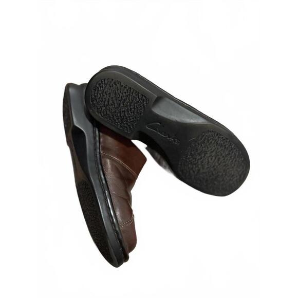Clarks Brown Leather Women's Slip-On Shoe Clogs sz 7 - Picture 5 of 6